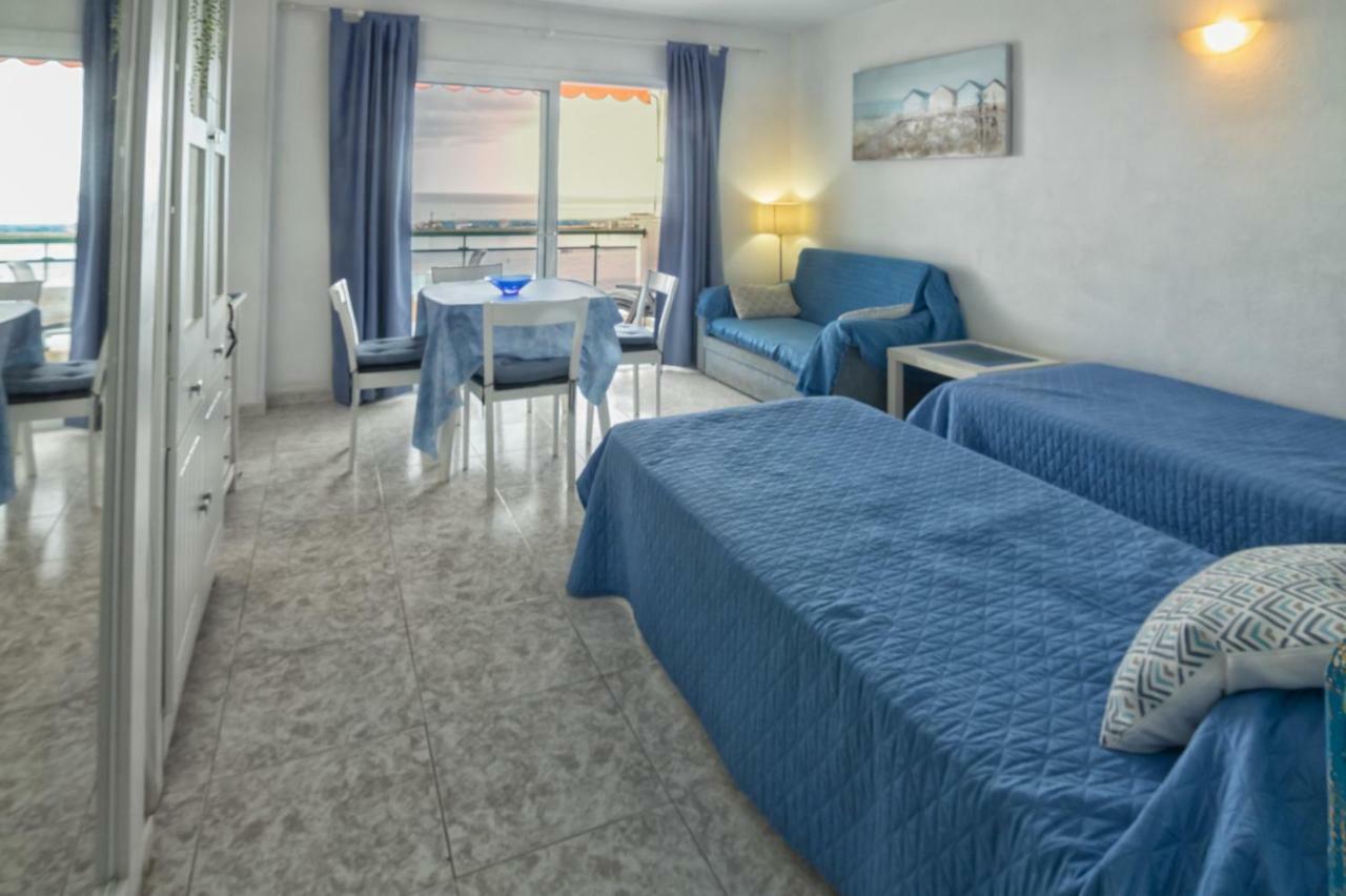 Comodoro Estudio Vista Mar Explotaciones Ravel Арона Екстериор снимка