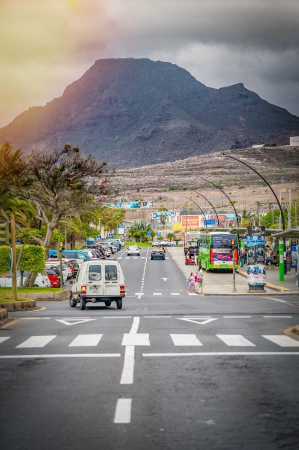 Comodoro Estudio Vista Mar Explotaciones Ravel Арона Екстериор снимка